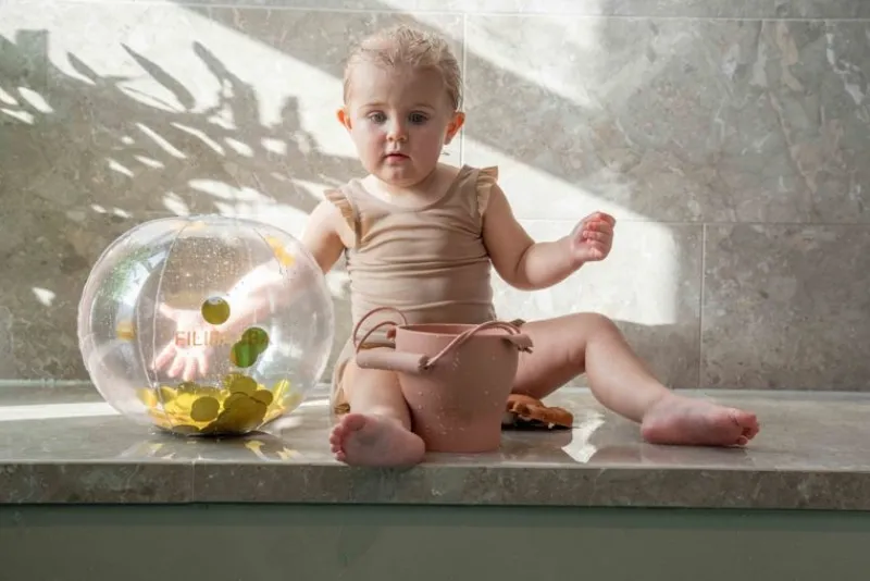 Filibabba Sommertid*Badebold M. Guld Konfetti