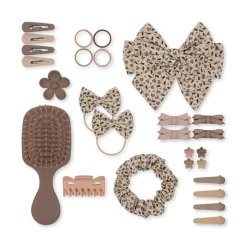 Konges sløjd Blandet Legetøj*Konges Slojd Dukke Harsalon M. Tilbehør