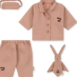 Konges sløjd Dukketøj & Sko*Konges Slojd Dukke Nattoj, 'Gerd Goes To Bed' Mahogany Rose