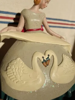 Konges sløjd Uroer Og Ophæng*Konges Slojd Ornament 2023, Christmas Swan Ballerina