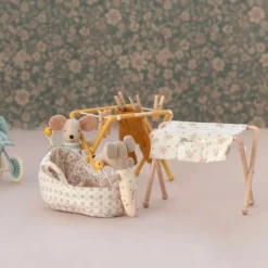 Maileg Dukkemøbler & Tilbehør*Puslebord, Baby Mus - Rosa